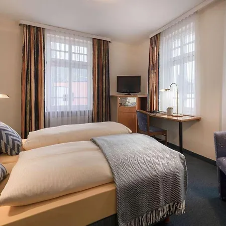 Ringhotel Neustatter Hof Hotel 4*